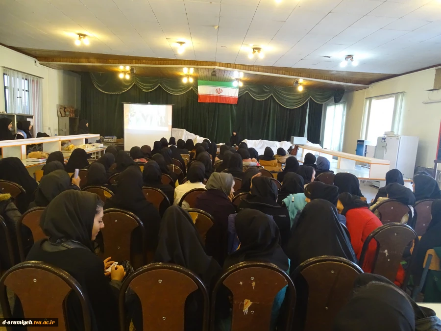 مراسم بزرگداشت سالروز تاسیس دانشگاه فنی وحرفه ای در آموزشکده فنی وحرفه ای دختران ارومیه