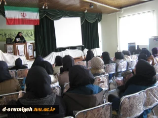 برگزاری مراسم جشن به مناسبت آغاز امامت حضرت مهدی (عج) و ...... در آموزشکده فنی وحرفه ای دختران ارومیه