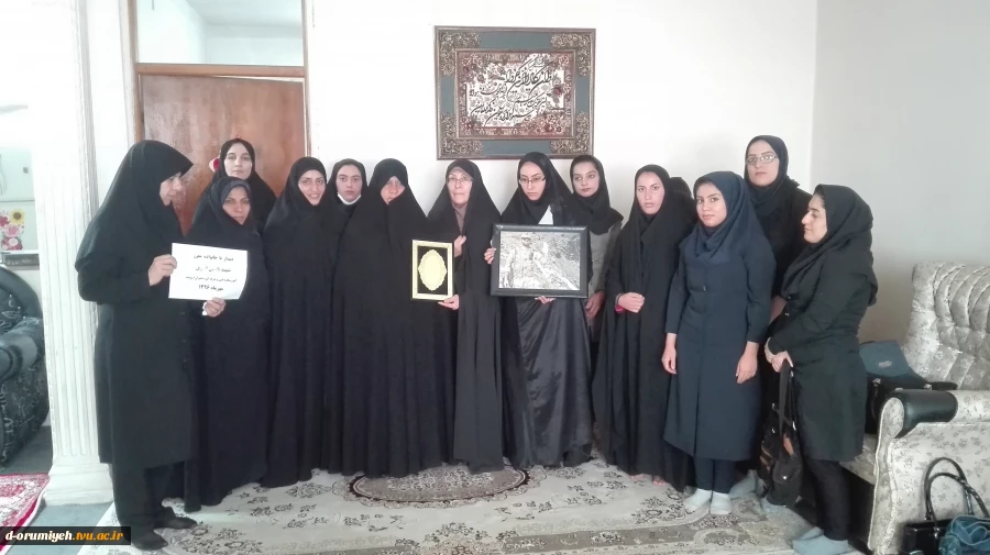 دیدار دانشجویان وهمکاران آموزشکده فنی وحرفه ای دختران ارومیه با خانواده معزز شهید یاسین قنبری
