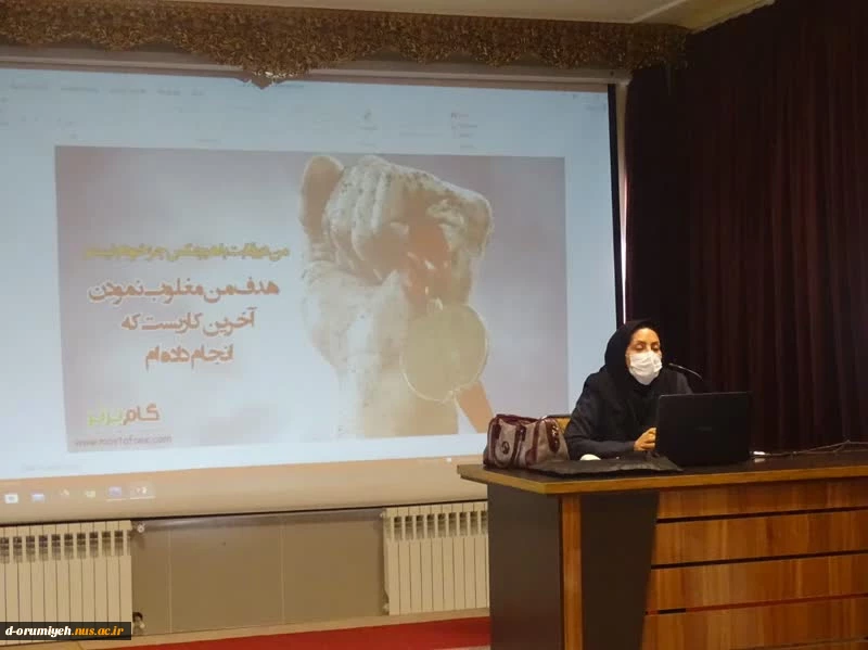 برگزاری دومین نشست از سلسه نشست‌های کارآفرینی  4