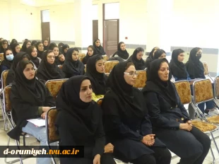 برگزاری دومین نشست از سلسه نشست‌های کارآفرینی  3