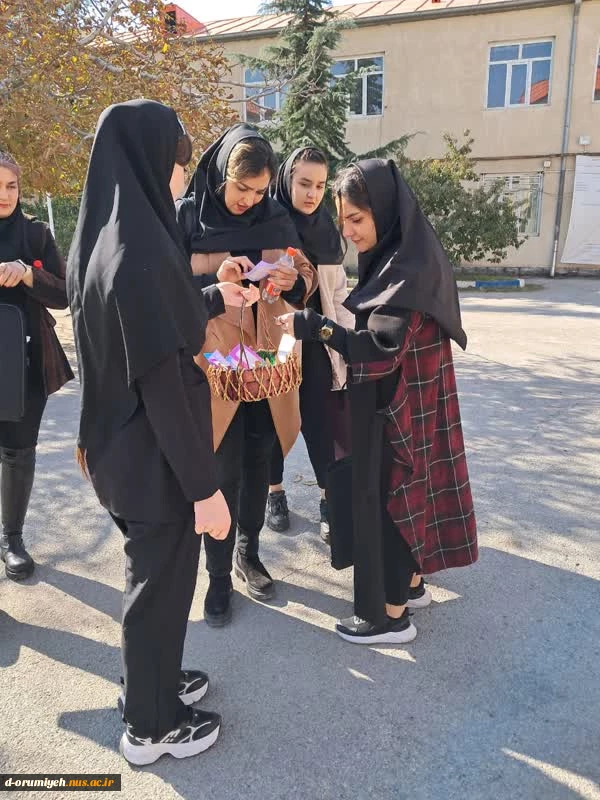 برگزاری سه شنبه مهدوی توسط کانون قرآن و عترت آموزشکده ملی مهارت دختران ارومیه 5